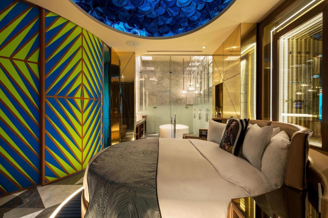 W 5* Mexico